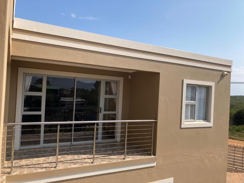 Elim Self Catering Apartment Fisherhaven Ngoại thất bức ảnh