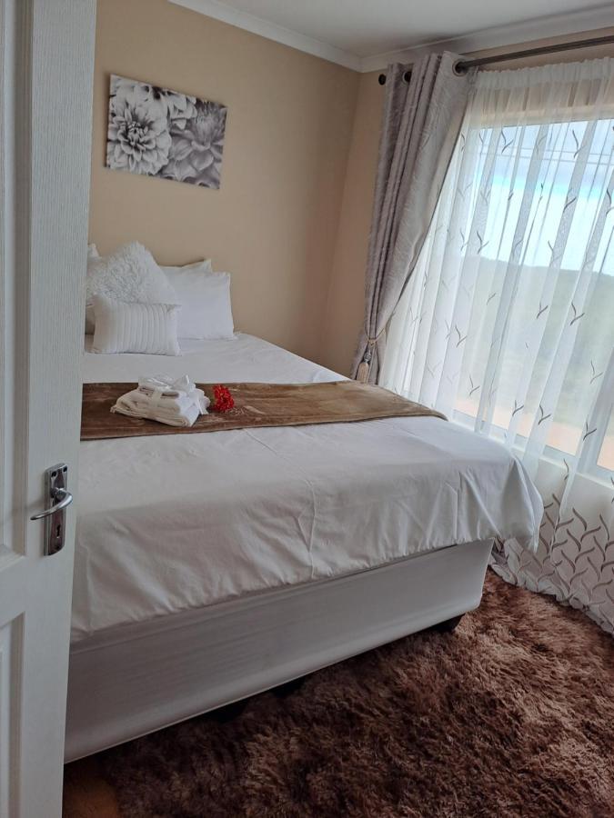 Elim Self Catering Apartment Fisherhaven Ngoại thất bức ảnh